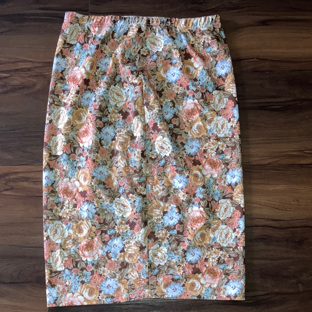 Elegant Floral Women's Pencil Skirt